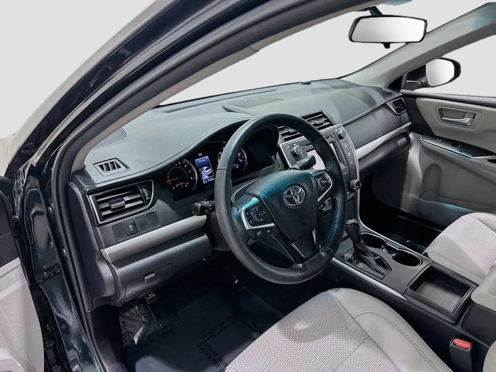 2017 Toyota Camry XLE