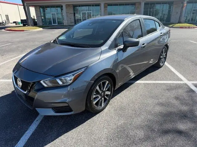 2021 Nissan Versa SV