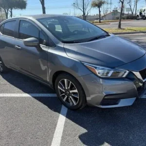 2021 Nissan Versa SV